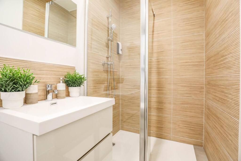 Le Cosy - Studio De Charme Apartman Marseille Kültér fotó